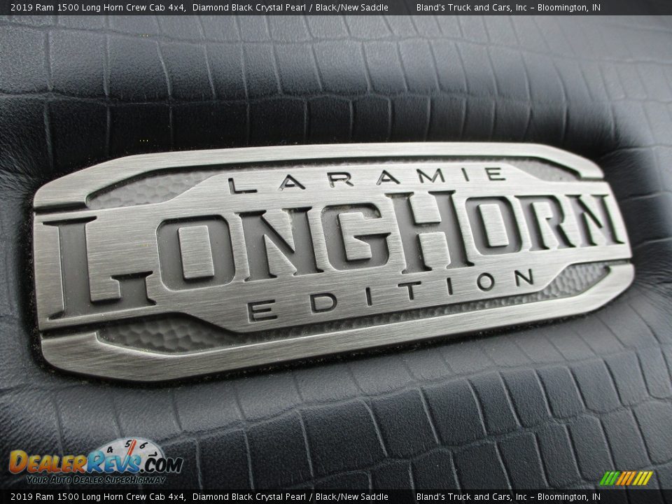 2019 Ram 1500 Long Horn Crew Cab 4x4 Diamond Black Crystal Pearl / Black/New Saddle Photo #32