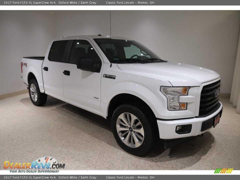 2017 Ford F150 XL SuperCrew 4x4 Oxford White / Earth Gray Photo #1