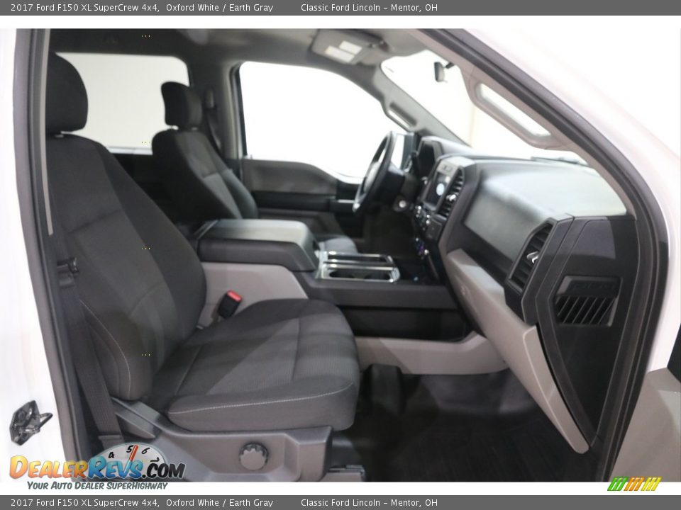 2017 Ford F150 XL SuperCrew 4x4 Oxford White / Earth Gray Photo #15