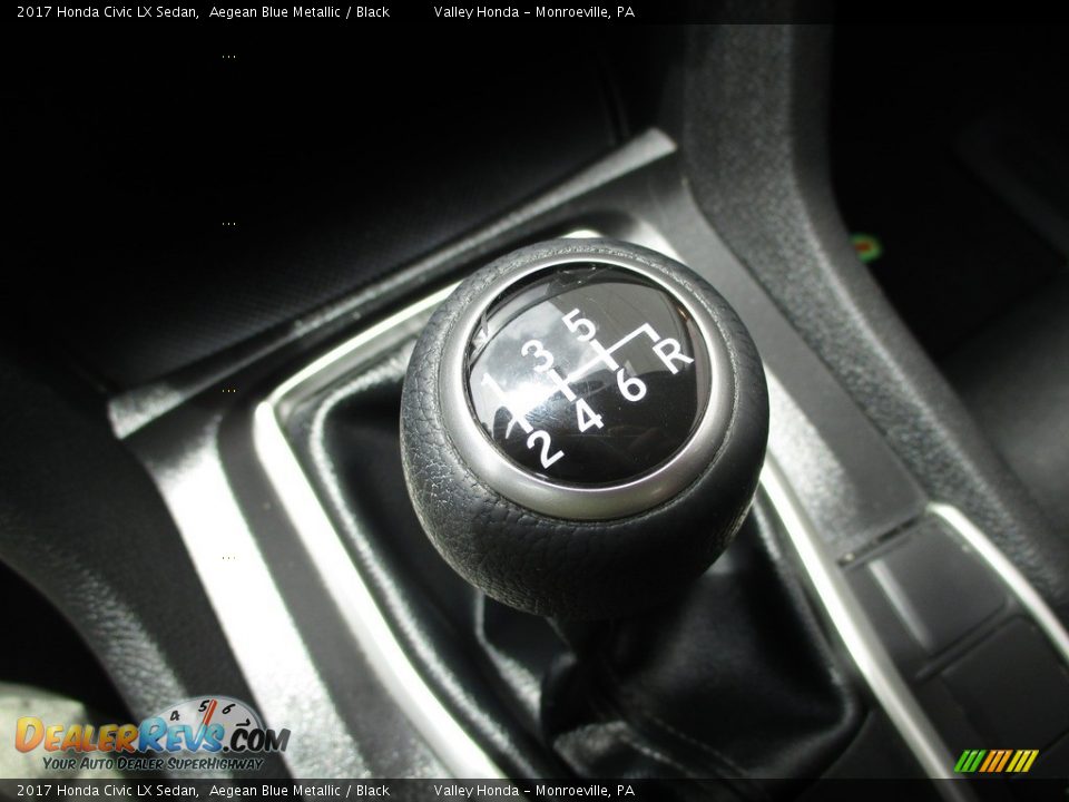 2017 Honda Civic LX Sedan Shifter Photo #14