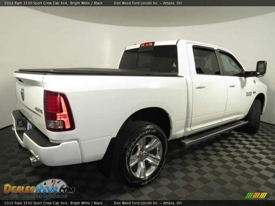 2013 Ram 1500 Sport Crew Cab 4x4 Bright White / Black Photo #13
