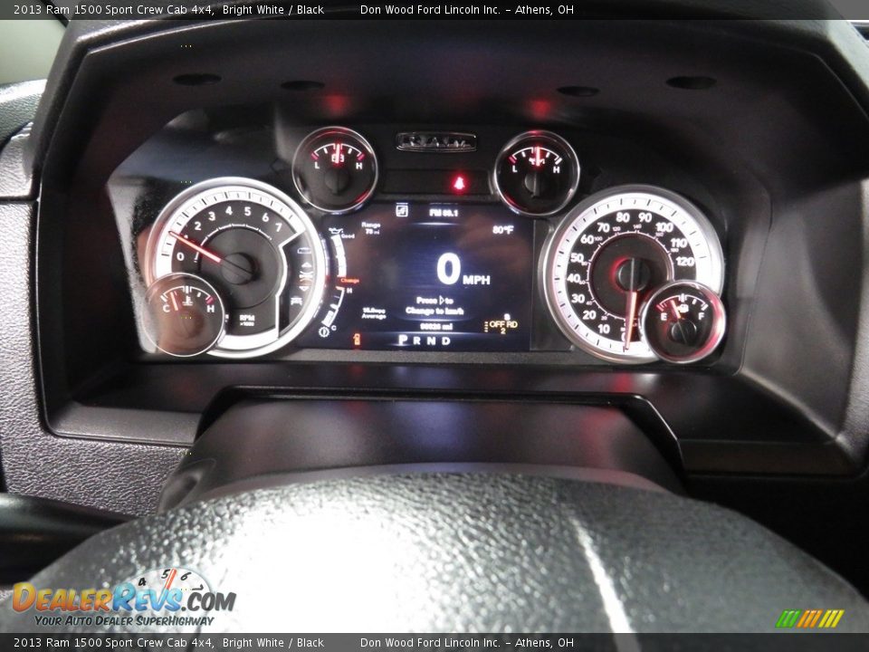 2013 Ram 1500 Sport Crew Cab 4x4 Bright White / Black Photo #26