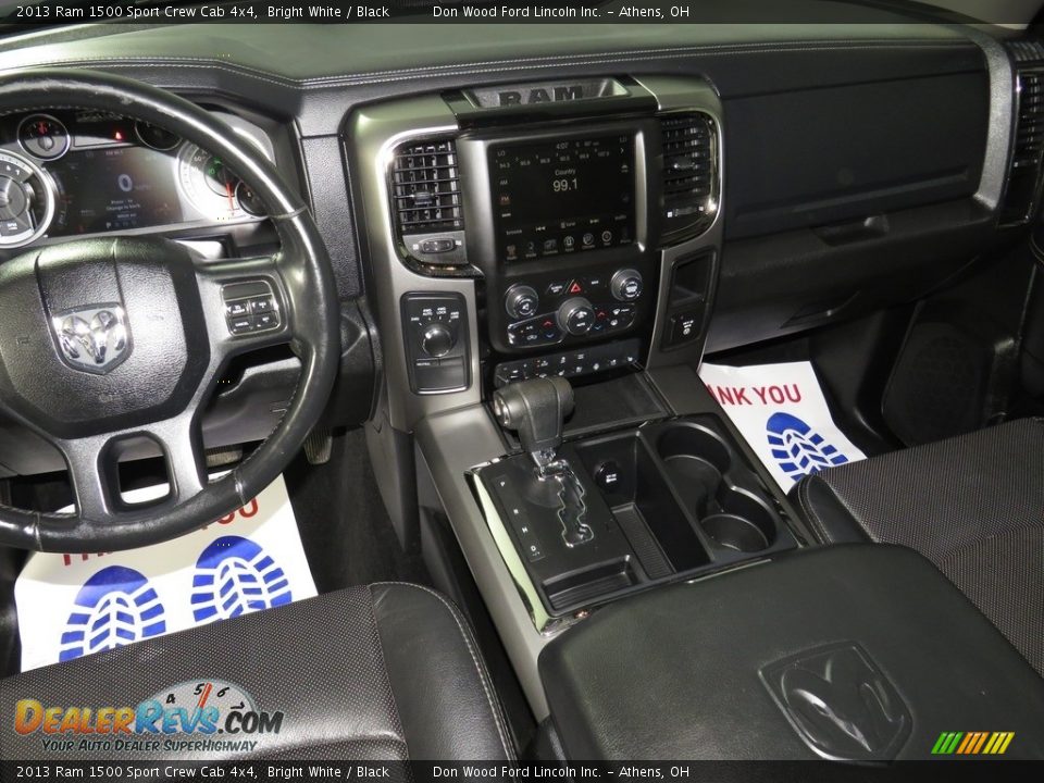 2013 Ram 1500 Sport Crew Cab 4x4 Bright White / Black Photo #29