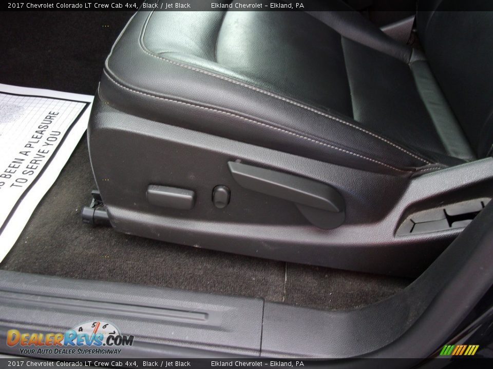 2017 Chevrolet Colorado LT Crew Cab 4x4 Black / Jet Black Photo #13