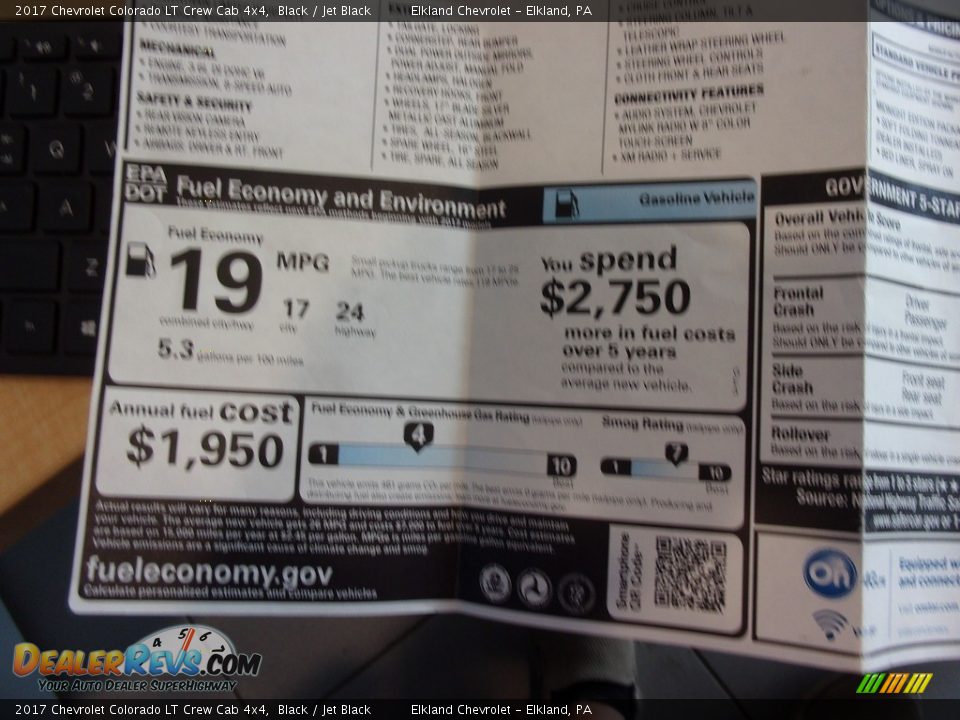 2017 Chevrolet Colorado LT Crew Cab 4x4 Black / Jet Black Photo #32