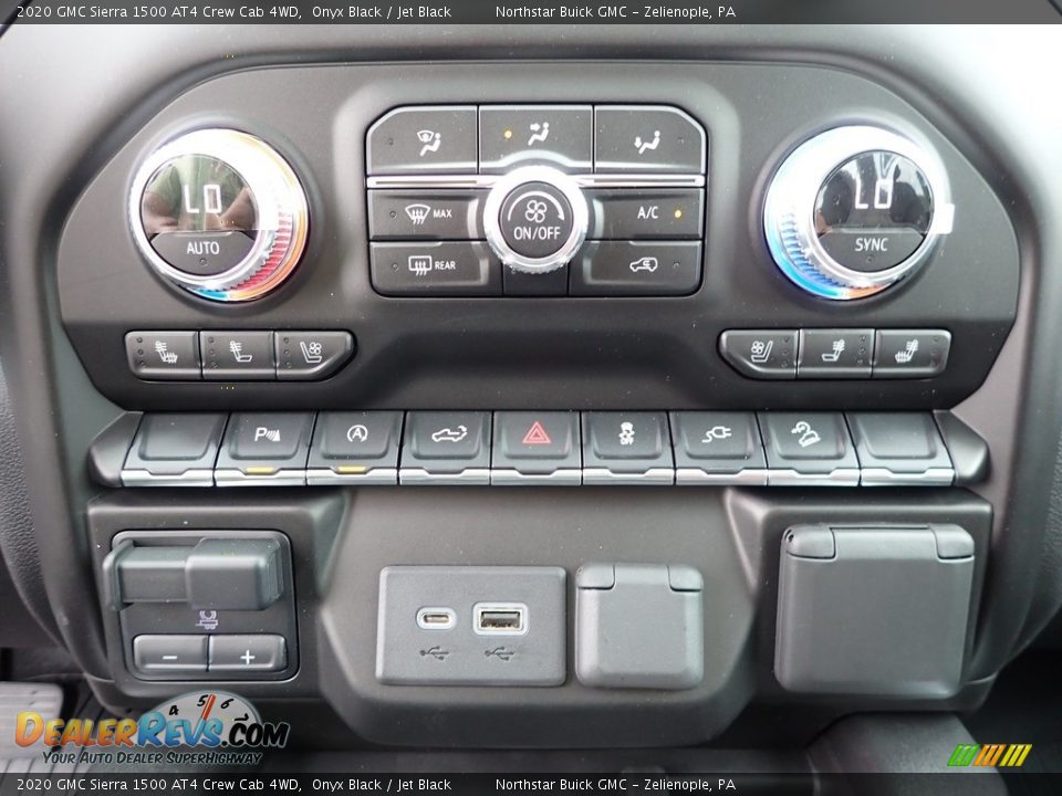Controls of 2020 GMC Sierra 1500 AT4 Crew Cab 4WD Photo #19