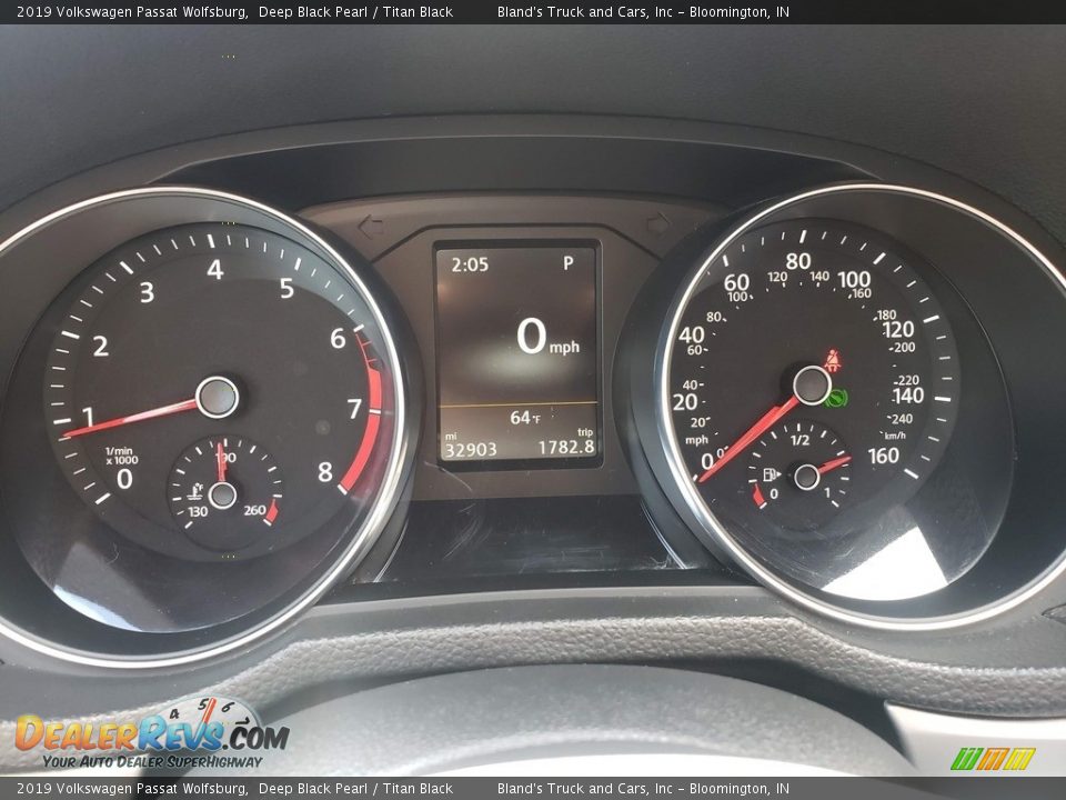2019 Volkswagen Passat Wolfsburg Deep Black Pearl / Titan Black Photo #14