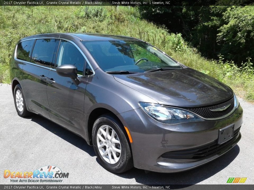 2017 Chrysler Pacifica LX Granite Crystal Metallic / Black/Alloy Photo #4