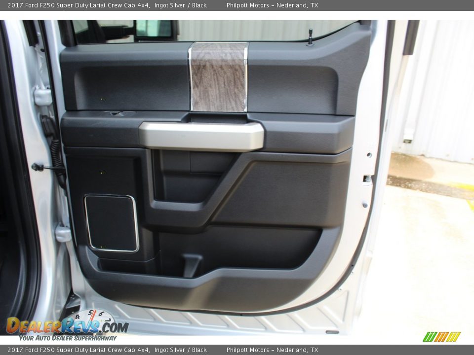 2017 Ford F250 Super Duty Lariat Crew Cab 4x4 Ingot Silver / Black Photo #25