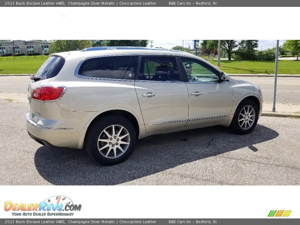 2013 Buick Enclave Leather AWD Champagne Silver Metallic / Choccachino Leather Photo #7