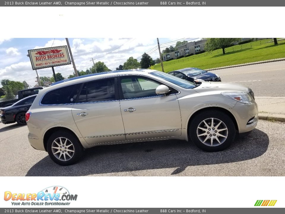 2013 Buick Enclave Leather AWD Champagne Silver Metallic / Choccachino Leather Photo #8
