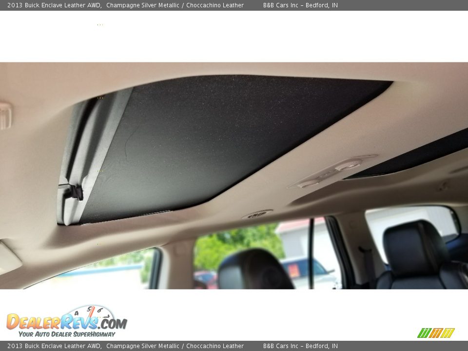 2013 Buick Enclave Leather AWD Champagne Silver Metallic / Choccachino Leather Photo #14