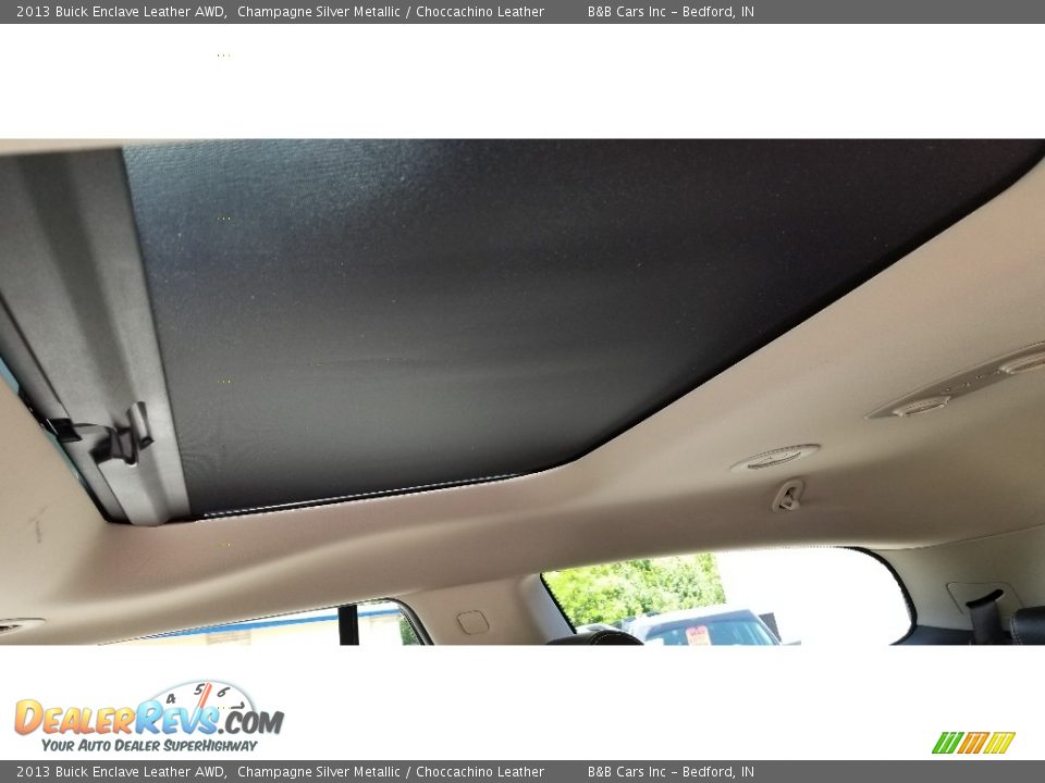 2013 Buick Enclave Leather AWD Champagne Silver Metallic / Choccachino Leather Photo #16