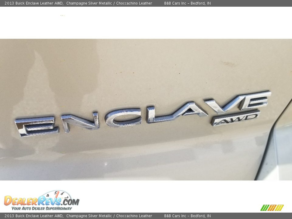 2013 Buick Enclave Leather AWD Champagne Silver Metallic / Choccachino Leather Photo #19