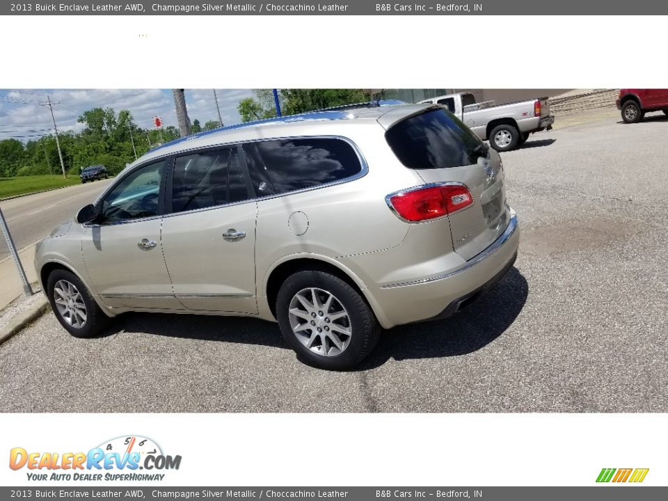 2013 Buick Enclave Leather AWD Champagne Silver Metallic / Choccachino Leather Photo #26