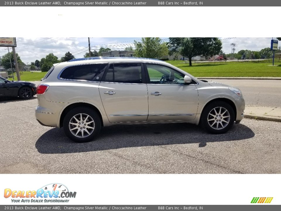 2013 Buick Enclave Leather AWD Champagne Silver Metallic / Choccachino Leather Photo #29