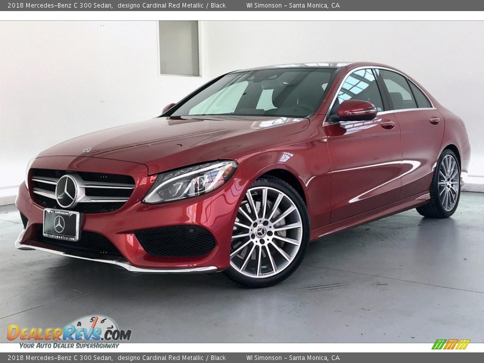 Front 3/4 View of 2018 Mercedes-Benz C 300 Sedan Photo #12