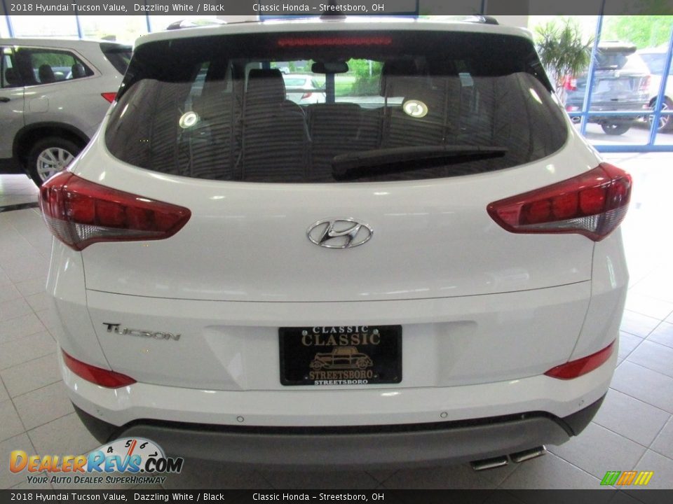 2018 Hyundai Tucson Value Dazzling White / Black Photo #14