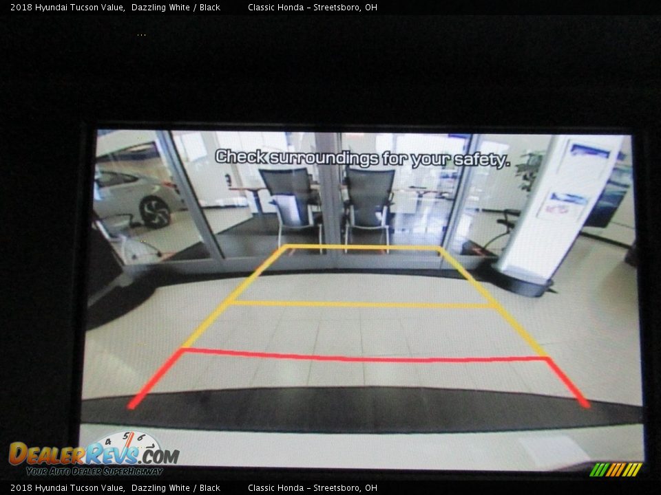 2018 Hyundai Tucson Value Dazzling White / Black Photo #25