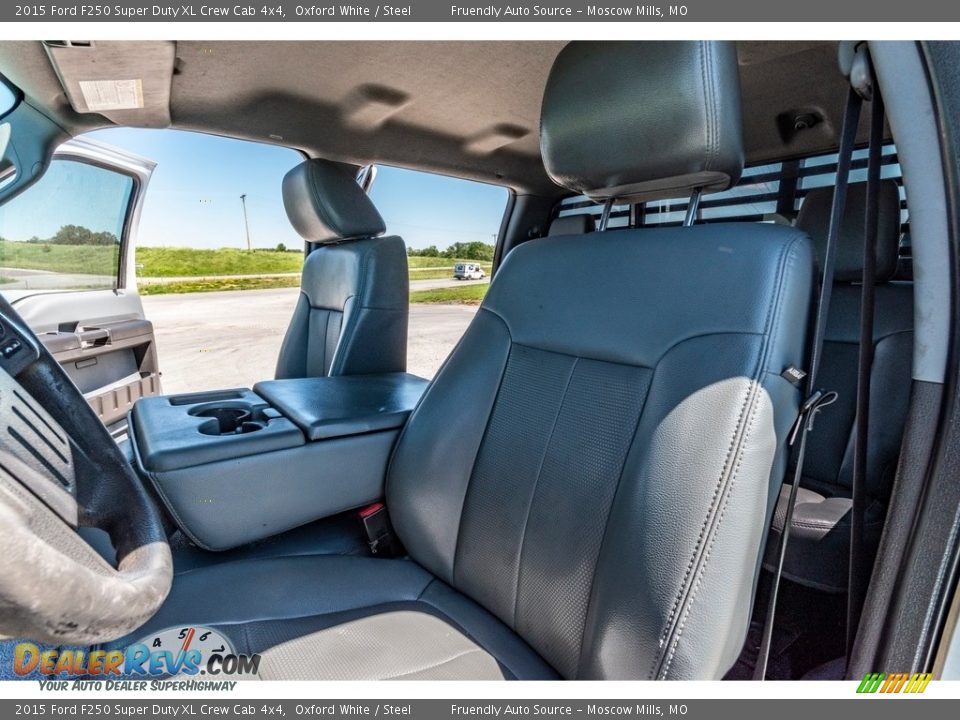 2015 Ford F250 Super Duty XL Crew Cab 4x4 Oxford White / Steel Photo #18