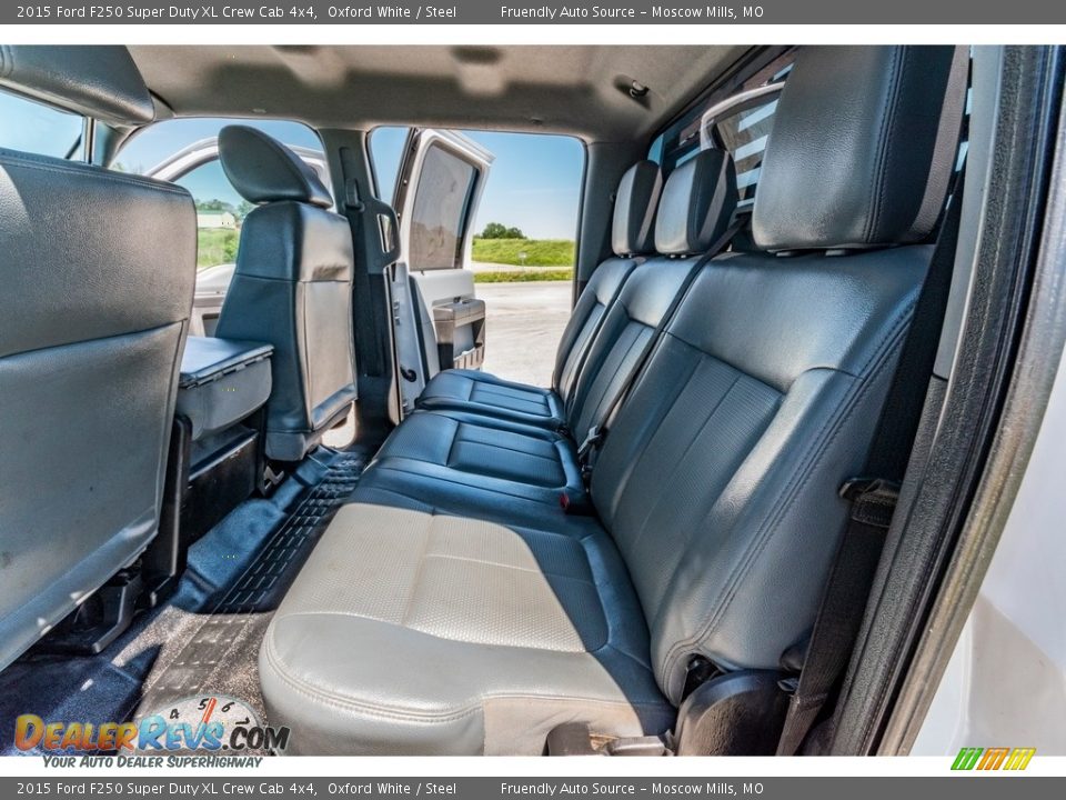 2015 Ford F250 Super Duty XL Crew Cab 4x4 Oxford White / Steel Photo #23