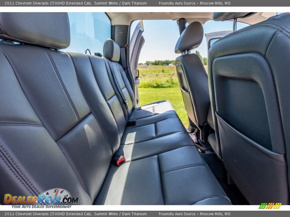 2011 Chevrolet Silverado 2500HD Extended Cab Summit White / Dark Titanium Photo #30