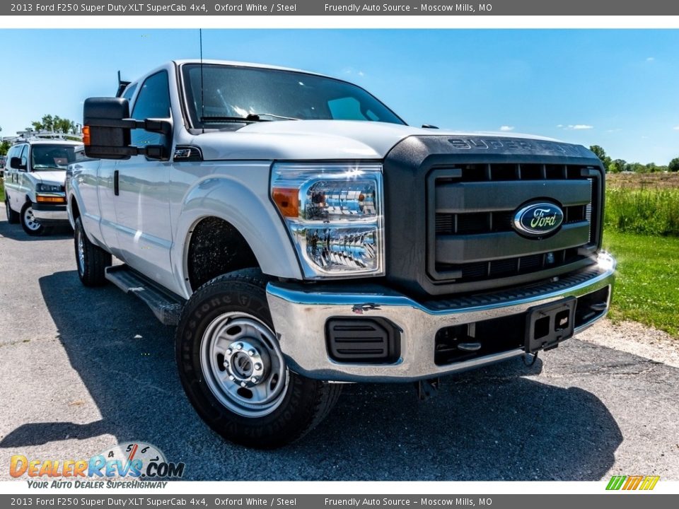 2013 Ford F250 Super Duty XLT SuperCab 4x4 Oxford White / Steel Photo #1