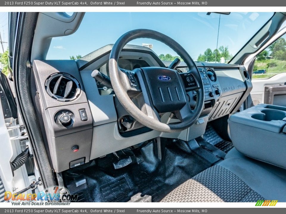 2013 Ford F250 Super Duty XLT SuperCab 4x4 Oxford White / Steel Photo #20