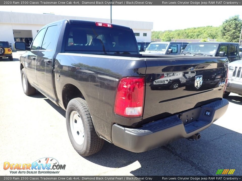 2020 Ram 1500 Classic Tradesman Crew Cab 4x4 Diamond Black Crystal Pearl / Black/Diesel Gray Photo #4