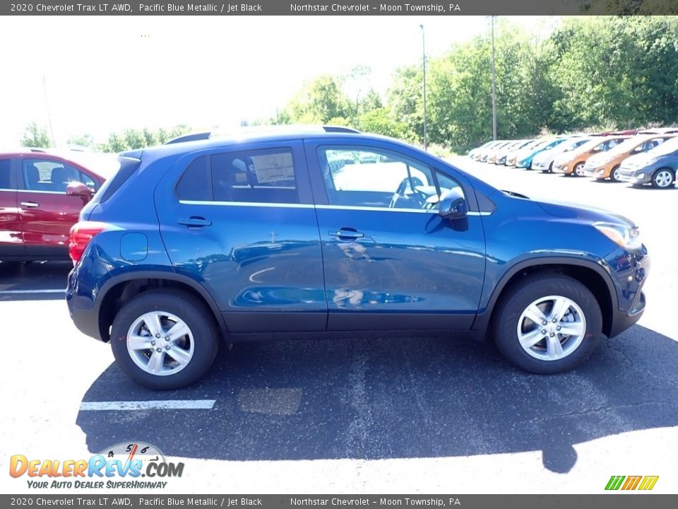 2020 Chevrolet Trax LT AWD Pacific Blue Metallic / Jet Black Photo #7