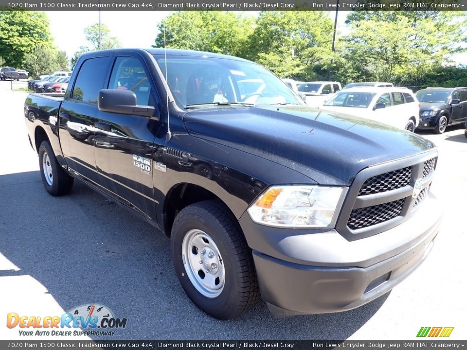 2020 Ram 1500 Classic Tradesman Crew Cab 4x4 Diamond Black Crystal Pearl / Black/Diesel Gray Photo #7