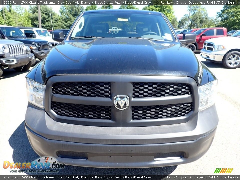 2020 Ram 1500 Classic Tradesman Crew Cab 4x4 Diamond Black Crystal Pearl / Black/Diesel Gray Photo #8
