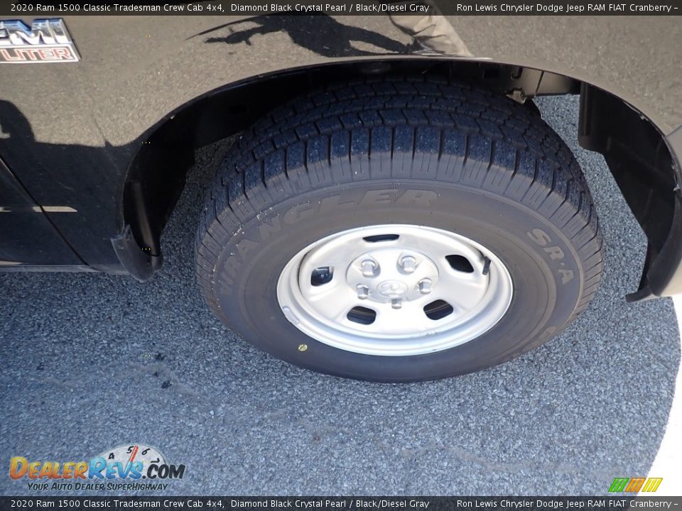 2020 Ram 1500 Classic Tradesman Crew Cab 4x4 Diamond Black Crystal Pearl / Black/Diesel Gray Photo #9