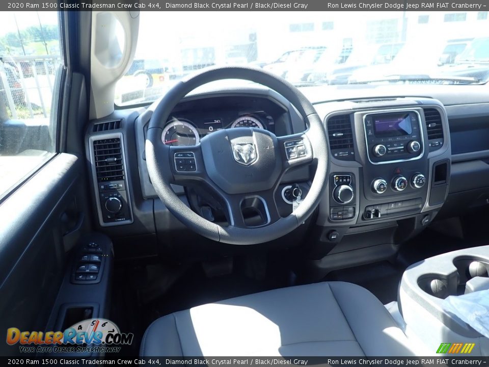 2020 Ram 1500 Classic Tradesman Crew Cab 4x4 Diamond Black Crystal Pearl / Black/Diesel Gray Photo #14