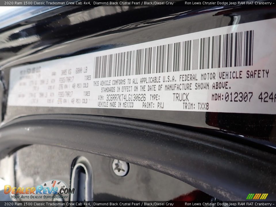 2020 Ram 1500 Classic Tradesman Crew Cab 4x4 Diamond Black Crystal Pearl / Black/Diesel Gray Photo #15