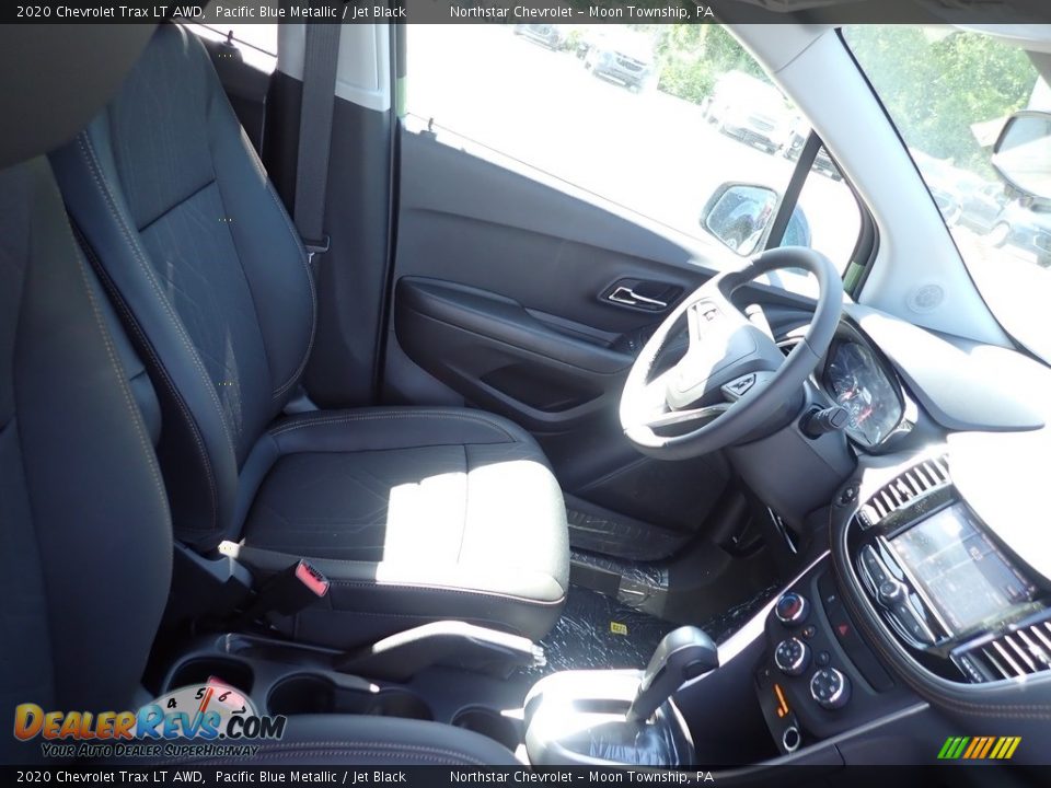2020 Chevrolet Trax LT AWD Pacific Blue Metallic / Jet Black Photo #10