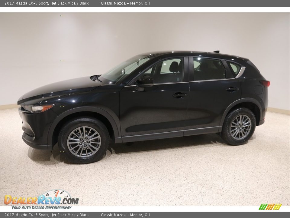Front 3/4 View of 2017 Mazda CX-5 Sport Photo #3