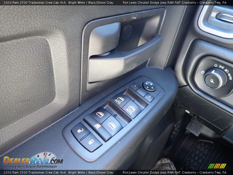2020 Ram 2500 Tradesman Crew Cab 4x4 Bright White / Black/Diesel Gray Photo #20