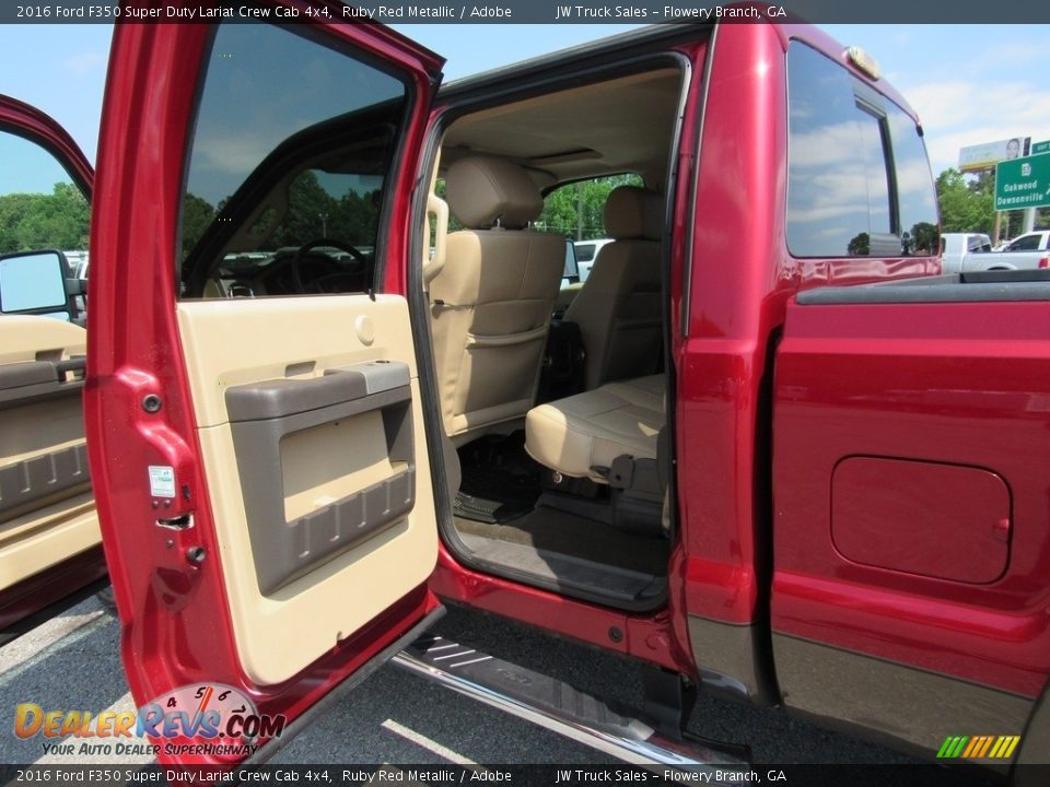 2016 Ford F350 Super Duty Lariat Crew Cab 4x4 Ruby Red Metallic / Adobe Photo #28