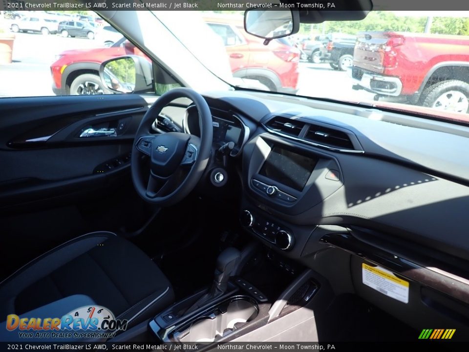 2021 Chevrolet TrailBlazer LS AWD Scarlet Red Metallic / Jet Black Photo #10