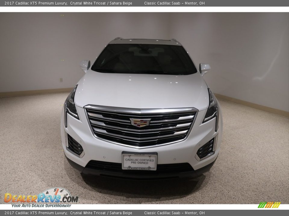 2017 Cadillac XT5 Premium Luxury Crystal White Tricoat / Sahara Beige Photo #2