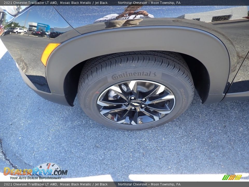 2021 Chevrolet TrailBlazer LT AWD Mosaic Black Metallic / Jet Black Photo #2