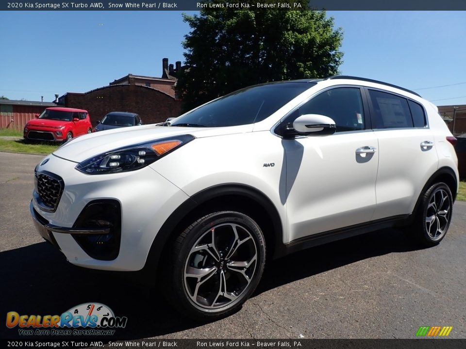 Front 3/4 View of 2020 Kia Sportage SX Turbo AWD Photo #7