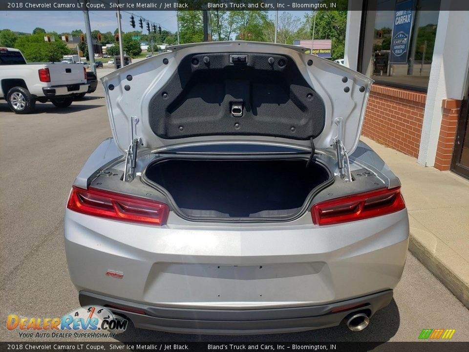 2018 Chevrolet Camaro LT Coupe Silver Ice Metallic / Jet Black Photo #36