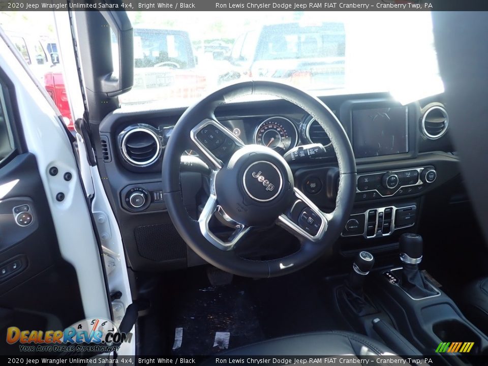 2020 Jeep Wrangler Unlimited Sahara 4x4 Bright White / Black Photo #11
