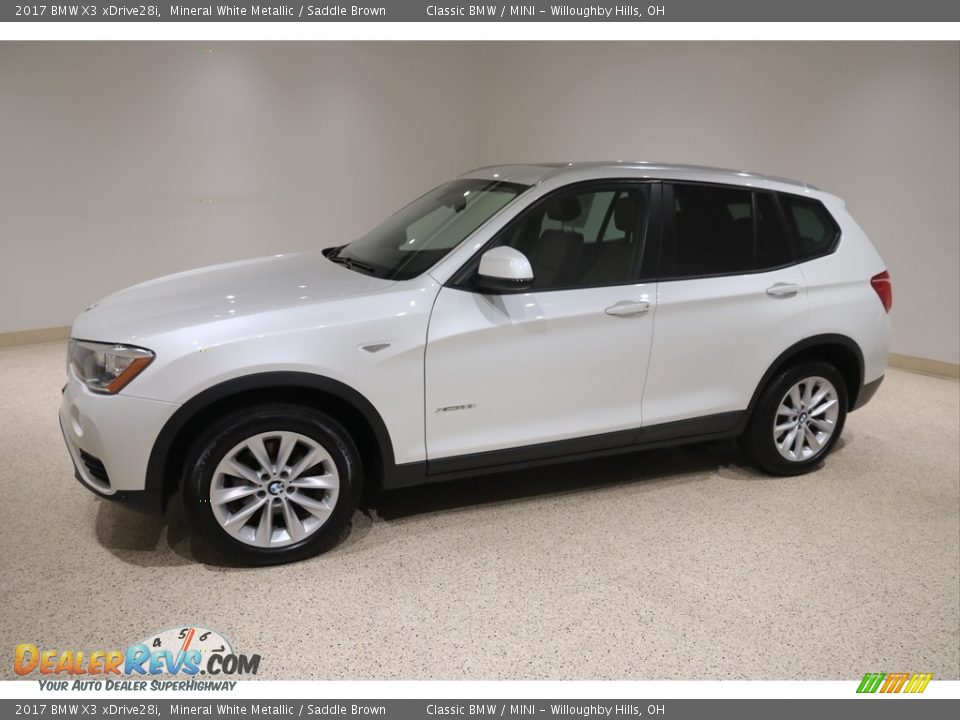 2017 BMW X3 xDrive28i Mineral White Metallic / Saddle Brown Photo #3
