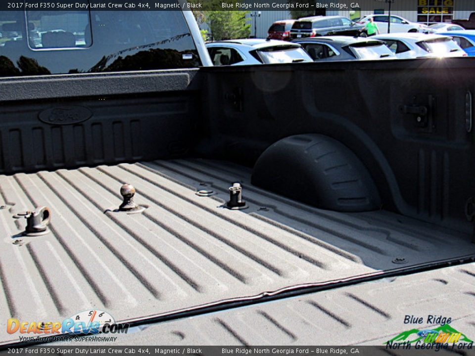 2017 Ford F350 Super Duty Lariat Crew Cab 4x4 Magnetic / Black Photo #13
