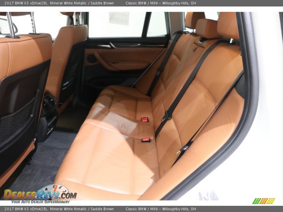 2017 BMW X3 xDrive28i Mineral White Metallic / Saddle Brown Photo #17