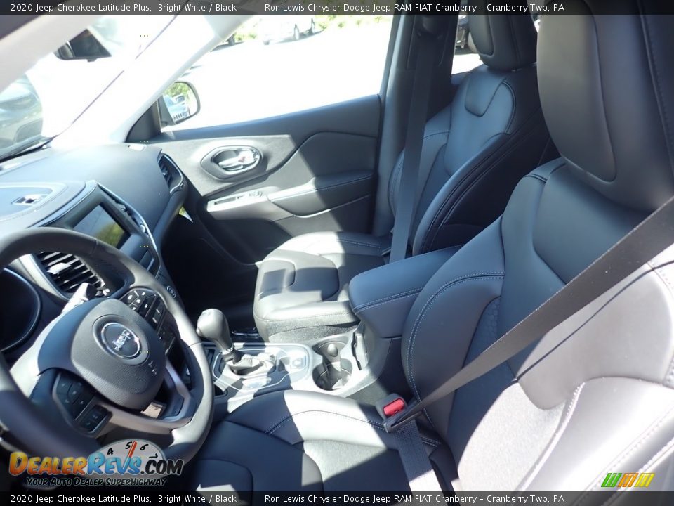 2020 Jeep Cherokee Latitude Plus Bright White / Black Photo #16