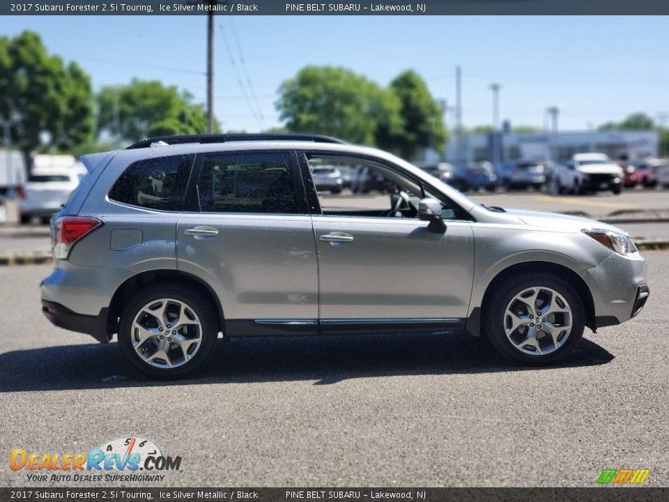 2017 Subaru Forester 2.5i Touring Ice Silver Metallic / Black Photo #19